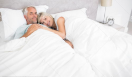 男人和女人床上视频,揭秘男女床事视频背后的故事